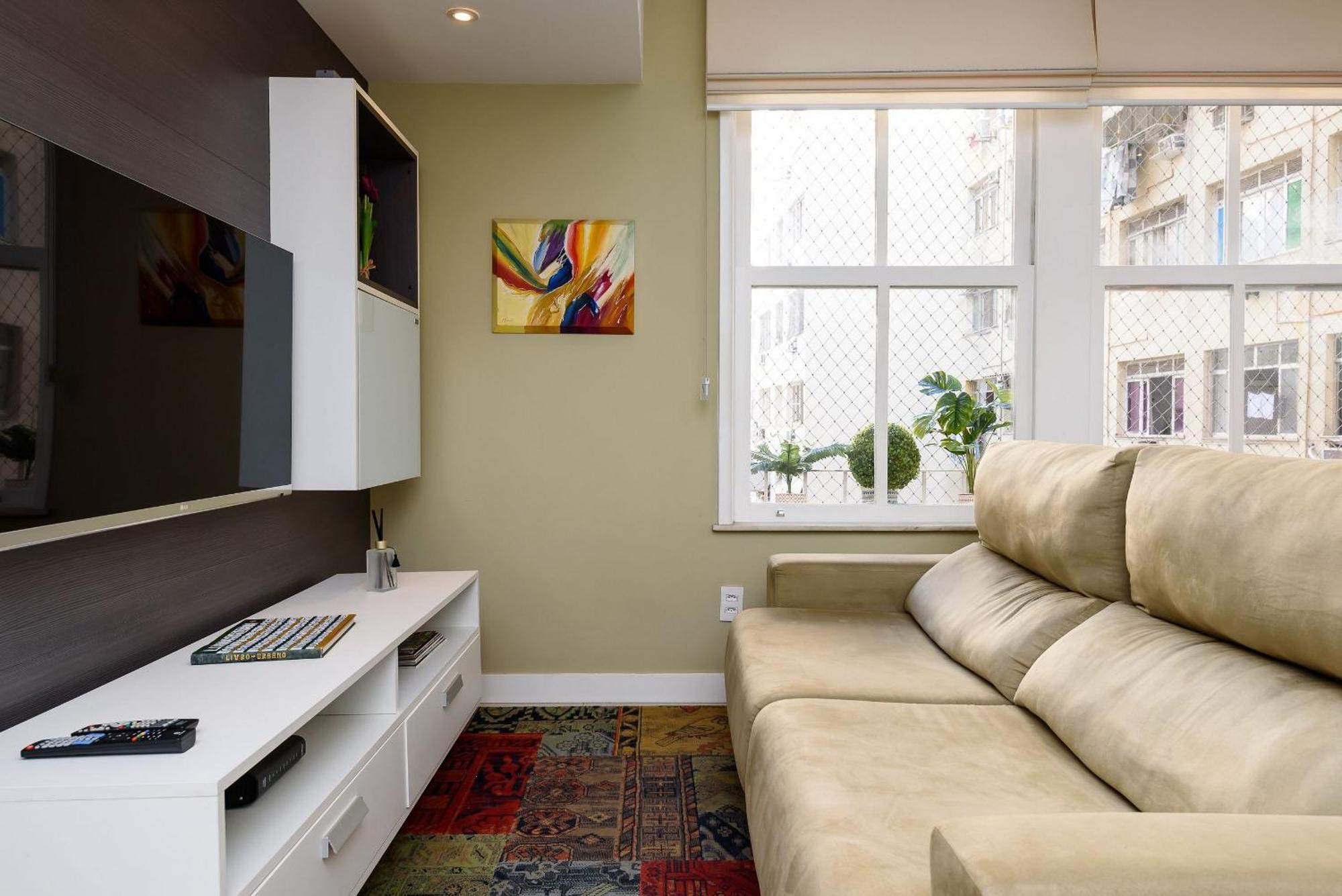 Apartamento Omar Do Rio: Moderna Qto&sala A 400m De La Playa De Copacabana, Con Internet 250mbps Y Smart Tv Río de Janeiro